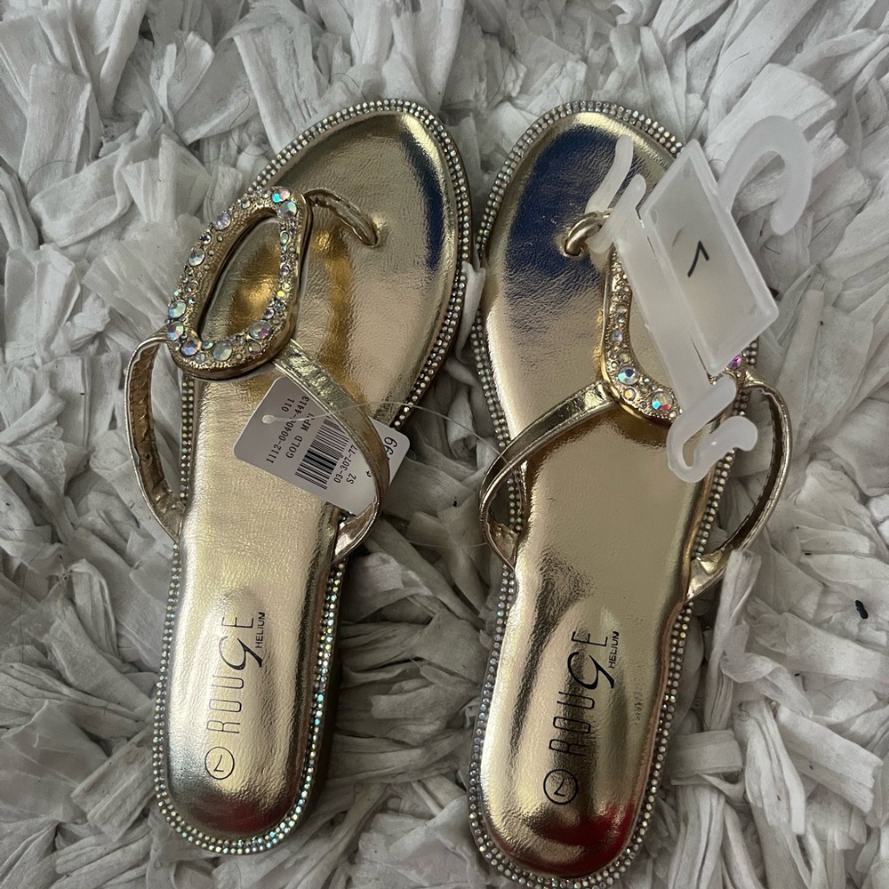 Rouge Helium Gold Glamour Sandals